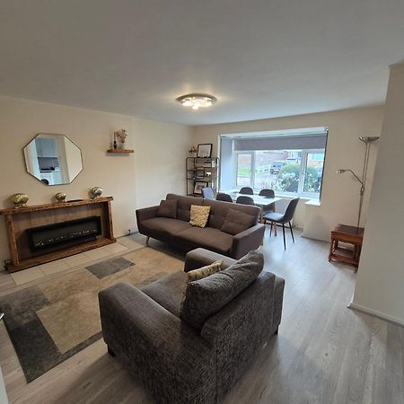 Lovely & Beautiful 2 Bed-Apartment In Borehamwood Luaran gambar