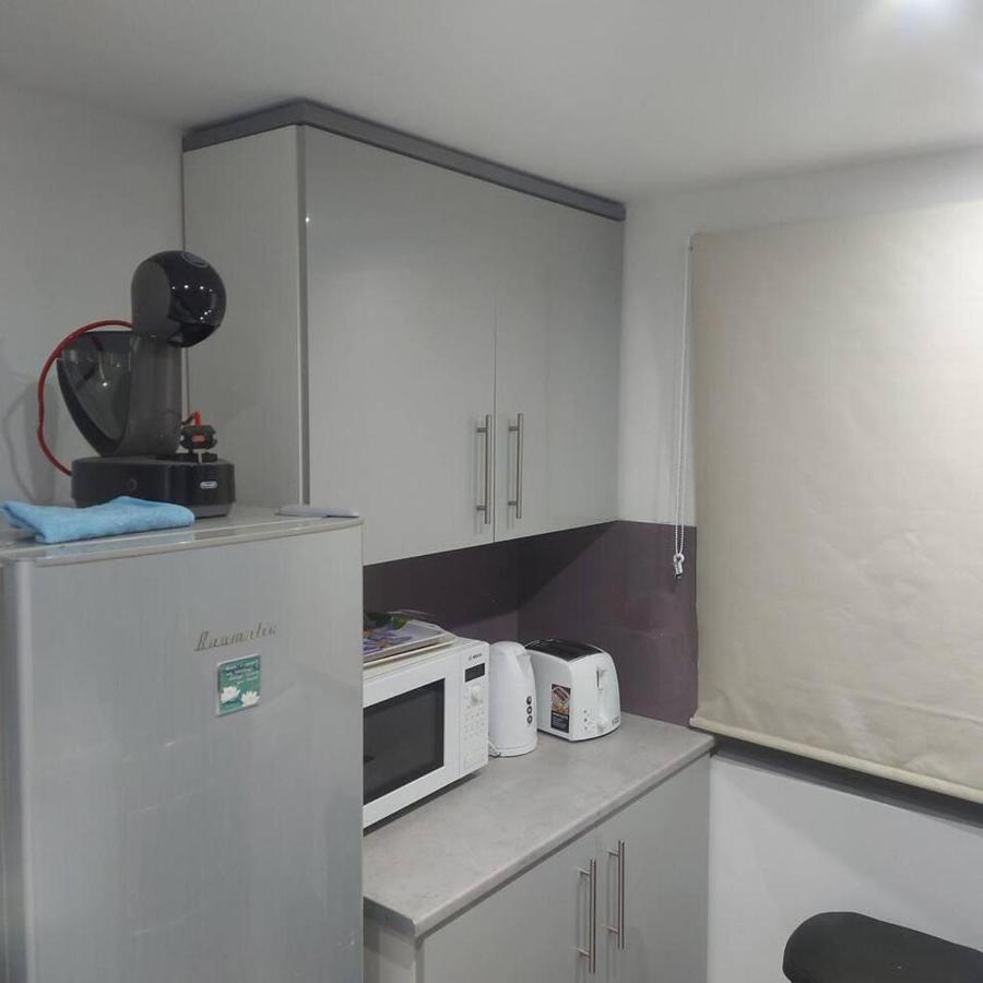 Lovely & Beautiful 2 Bed-Apartment In Borehamwood Luaran gambar