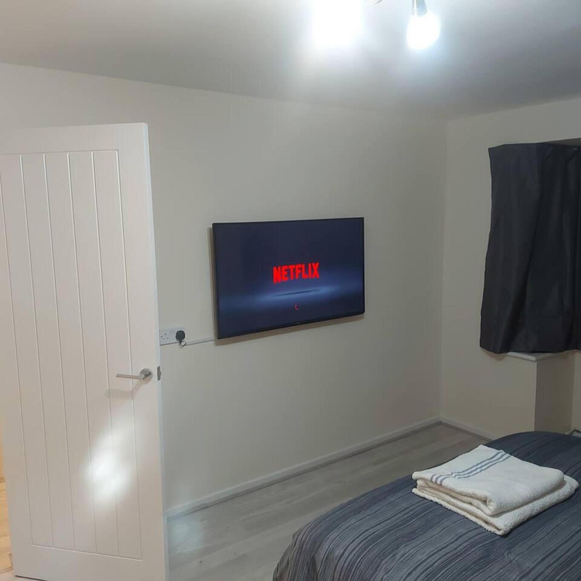 Lovely & Beautiful 2 Bed-Apartment In Borehamwood Luaran gambar