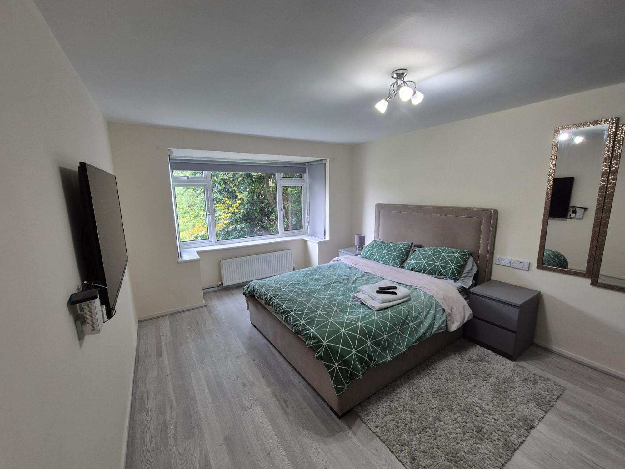 Lovely & Beautiful 2 Bed-Apartment In Borehamwood Luaran gambar